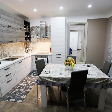 Casa Jonny Apartment Наполи Екстериор снимка