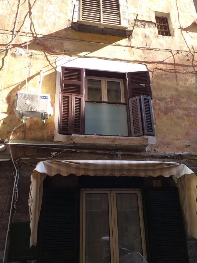 Casa Jonny Apartment Наполи Екстериор снимка