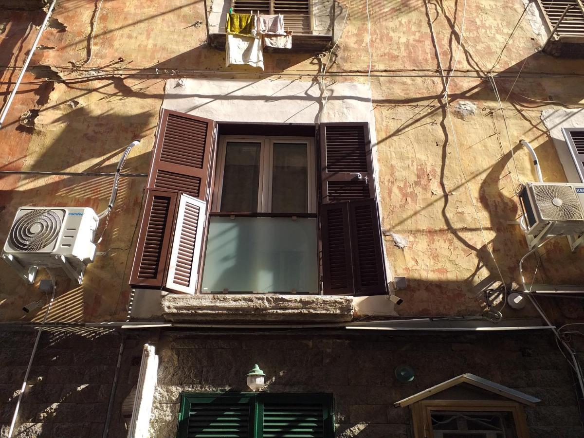 Casa Jonny Apartment Наполи Екстериор снимка