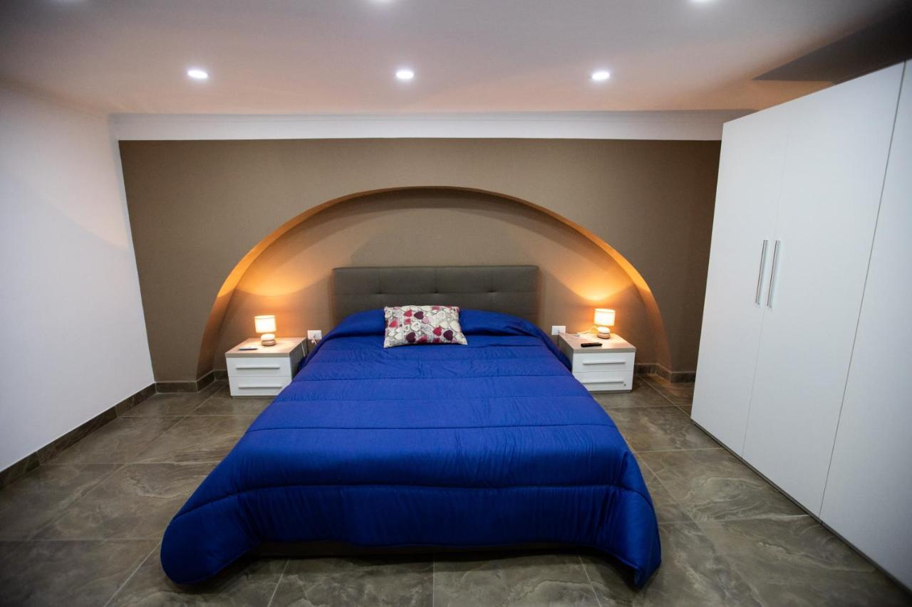 Casa Jonny Apartment Наполи Екстериор снимка